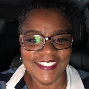 Meet your Posher, Marian b